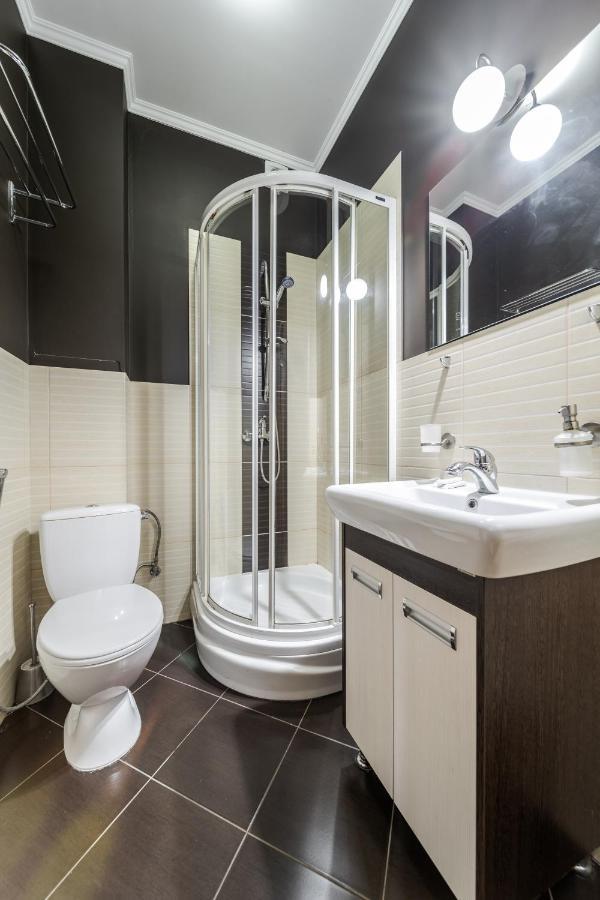Apartment On Stavropihiiska Street 1 Lwów Zewnętrze zdjęcie