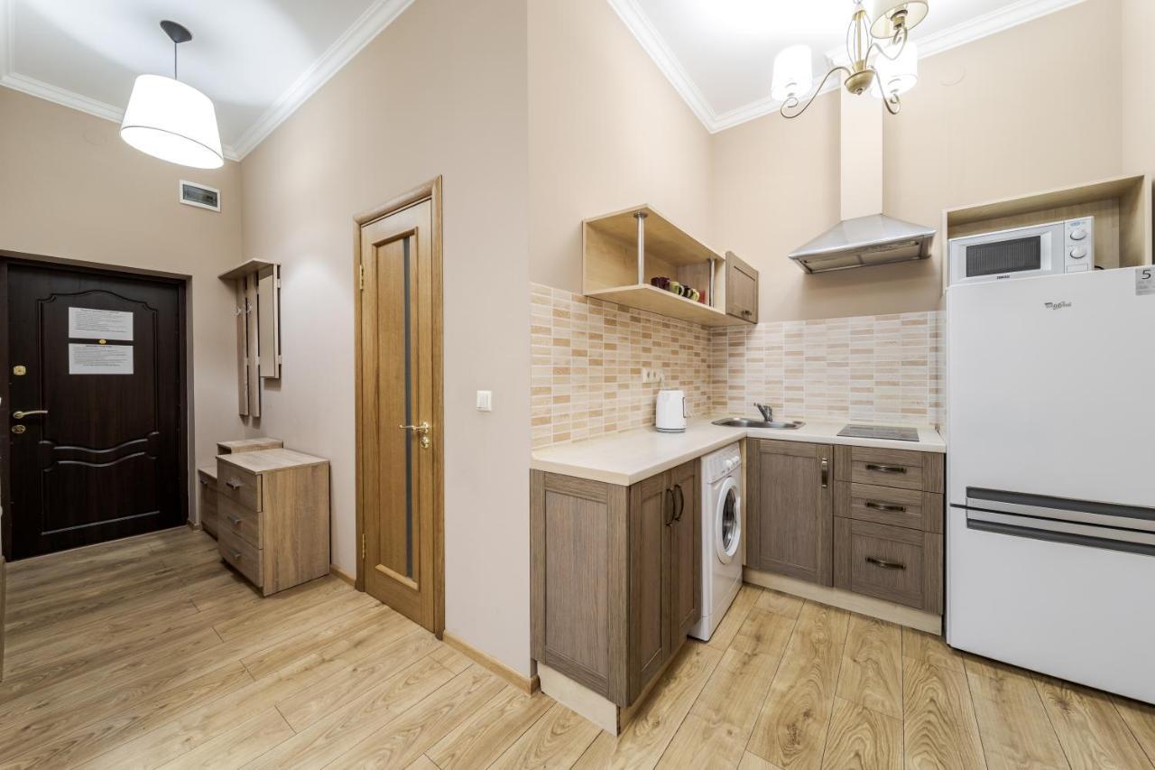 Apartment On Stavropihiiska Street 1 Lwów Zewnętrze zdjęcie
