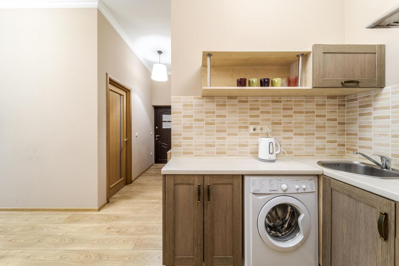 Apartment On Stavropihiiska Street 1 Lwów Zewnętrze zdjęcie