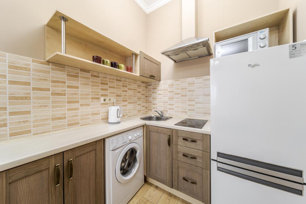 Apartment On Stavropihiiska Street 1 Lwów Zewnętrze zdjęcie