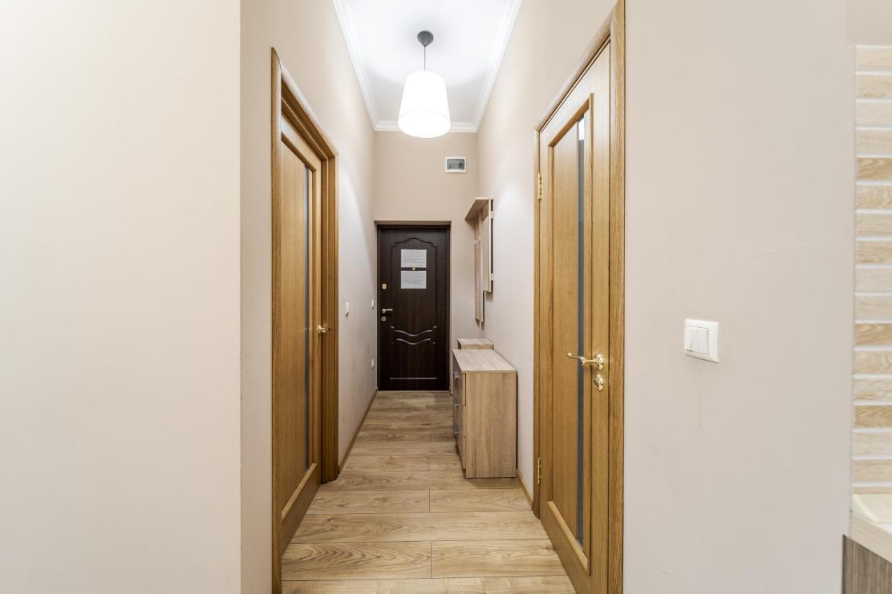 Apartment On Stavropihiiska Street 1 Lwów Zewnętrze zdjęcie