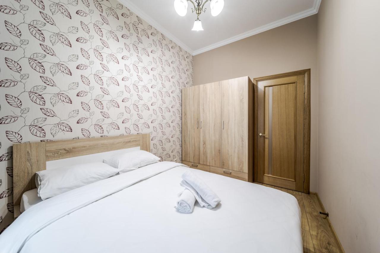 Apartment On Stavropihiiska Street 1 Lwów Zewnętrze zdjęcie
