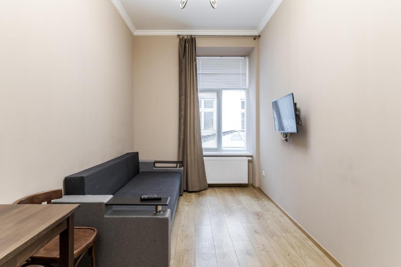 Apartment On Stavropihiiska Street 1 Lwów Zewnętrze zdjęcie