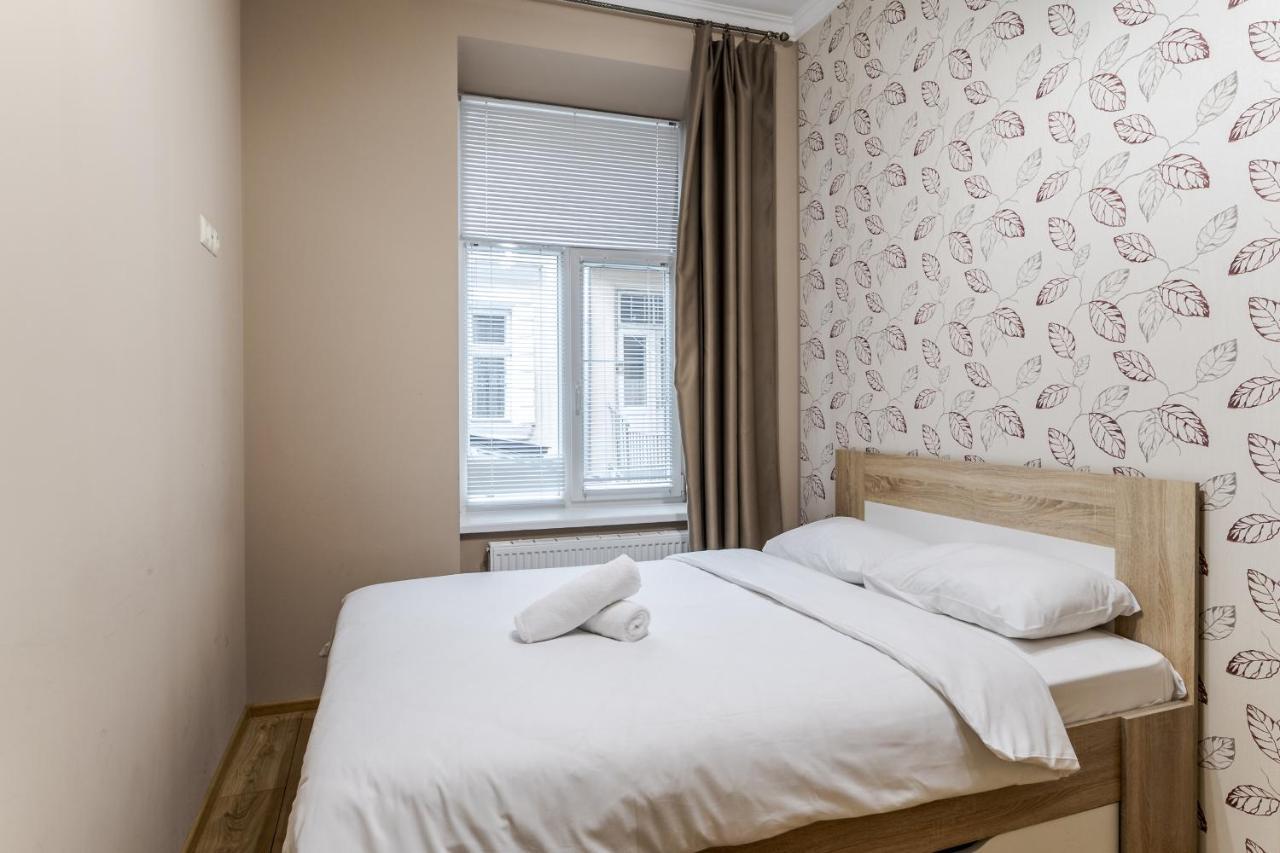 Apartment On Stavropihiiska Street 1 Lwów Zewnętrze zdjęcie